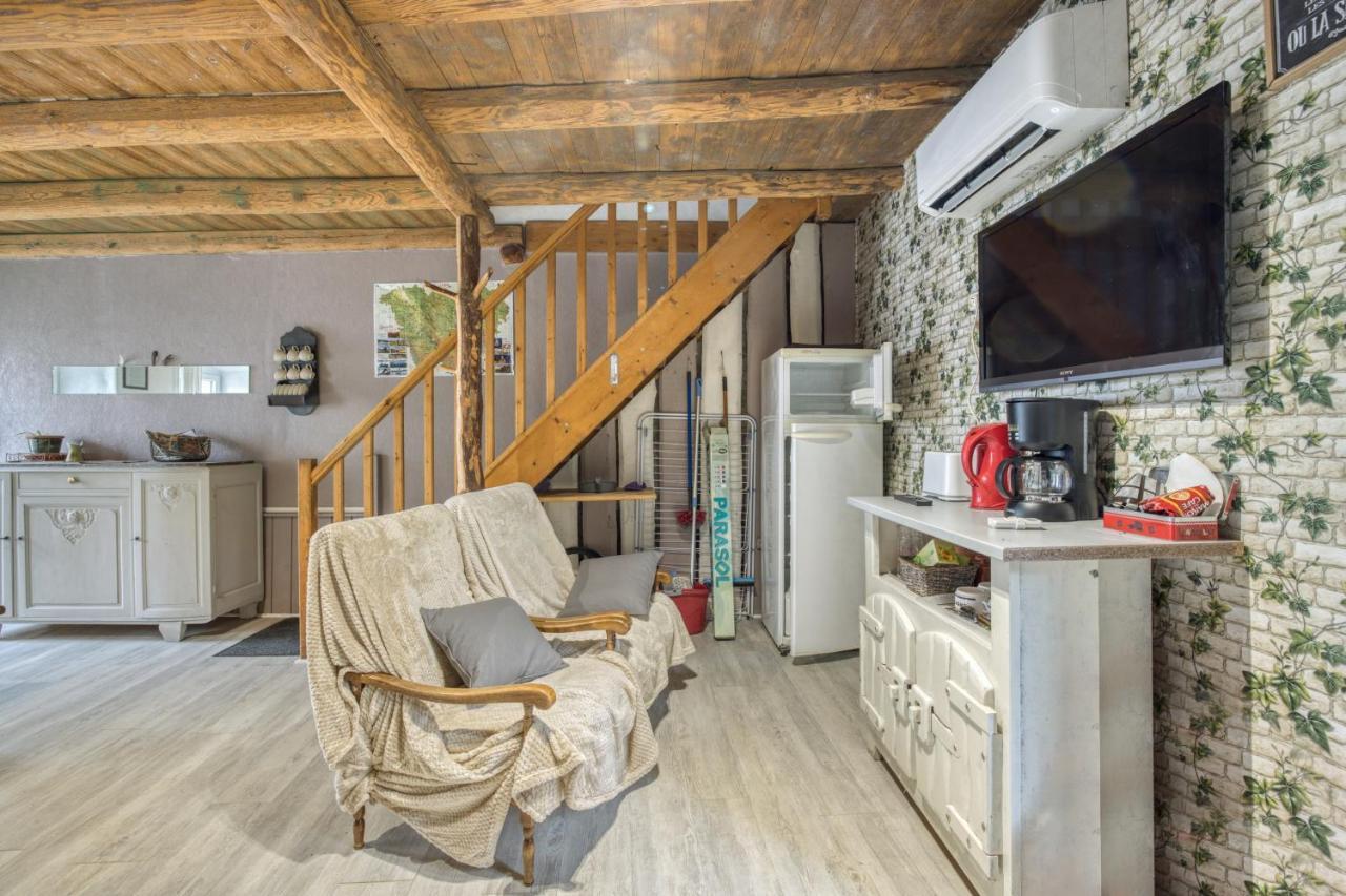 Maison Charmante A Valprivas Avec Jardin Prive. المظهر الخارجي الصورة